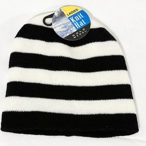 Ladies Knit Hat